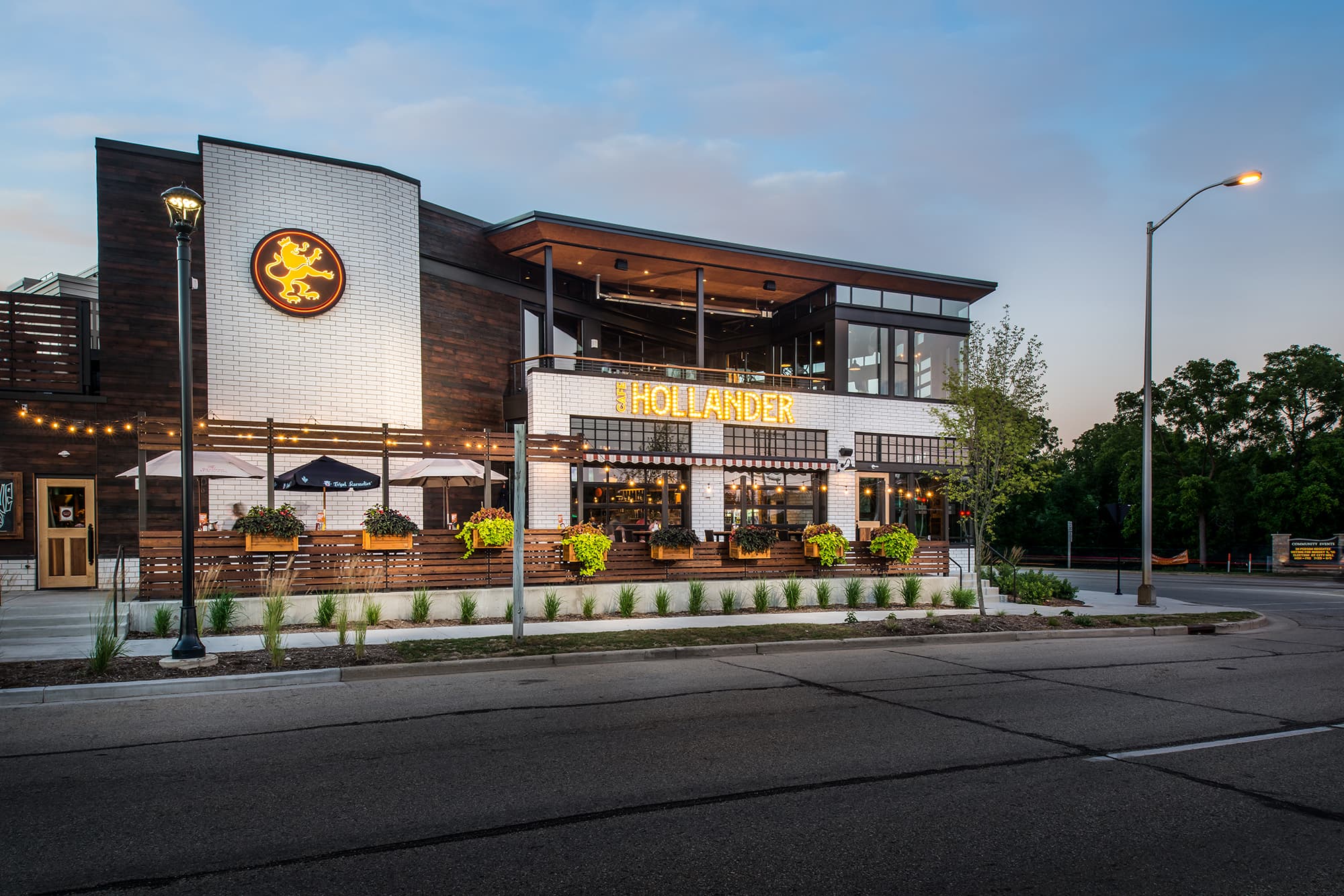 Cafe Hollander Mequon exterior 1_2000_sq